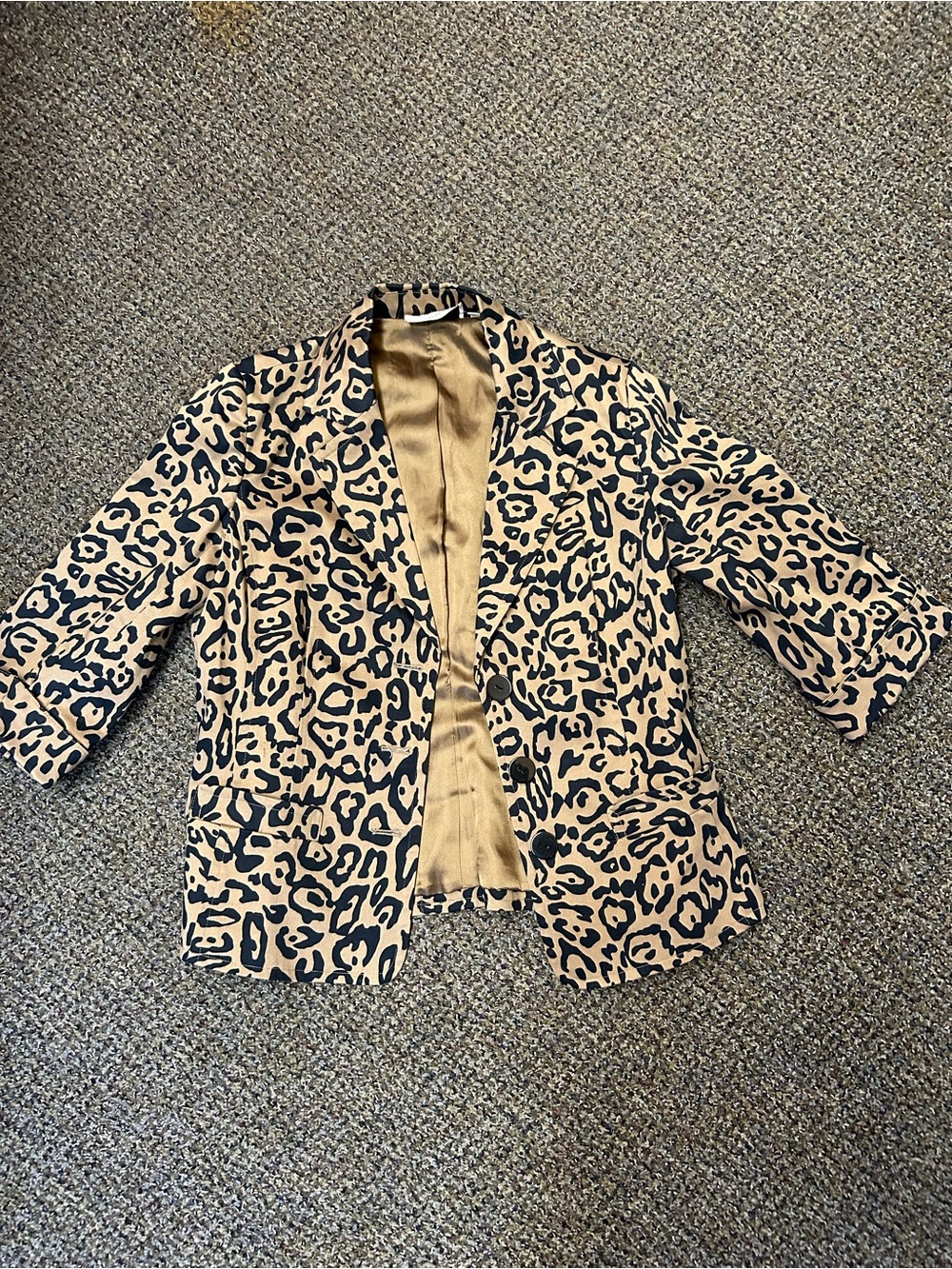 Linea by Louis Dell'Olio Leopard Print Blazer in Beige and Black